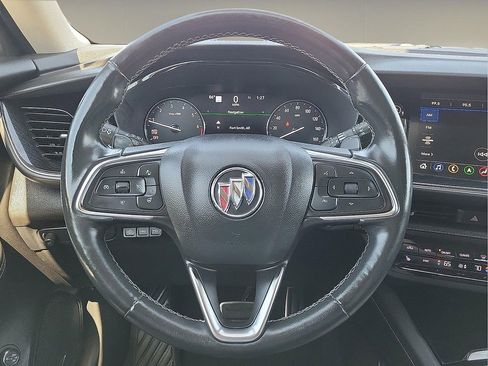 Used 2022 Buick Envision Essence w/ Technology Package II FWD image 19