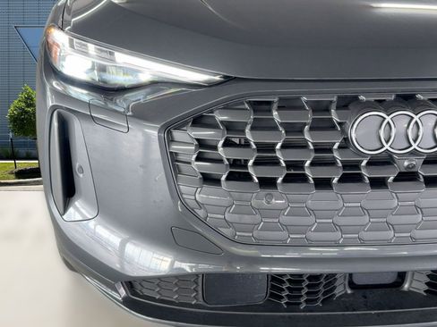 Used 2025 Audi Q5 Premium Plus w/ Premium Plus image 11