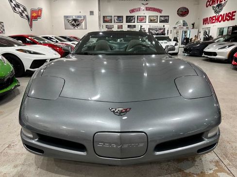 Used 2003 Chevrolet Corvette Convertible w/ Preferred Equipment Group1 RWD image 21