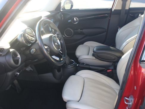 Used 2015 MINI Cooper S image 14
