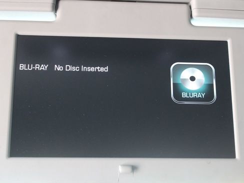 Used 2016 Chevrolet Tahoe LTZ image 29