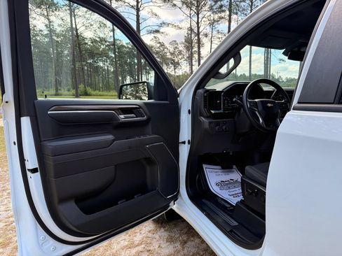 Used 2023 Chevrolet Silverado 1500 LT w/ Max Trailering Package RWD image 11