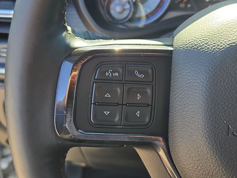 Used 2022 RAM 2500 Limited image 19