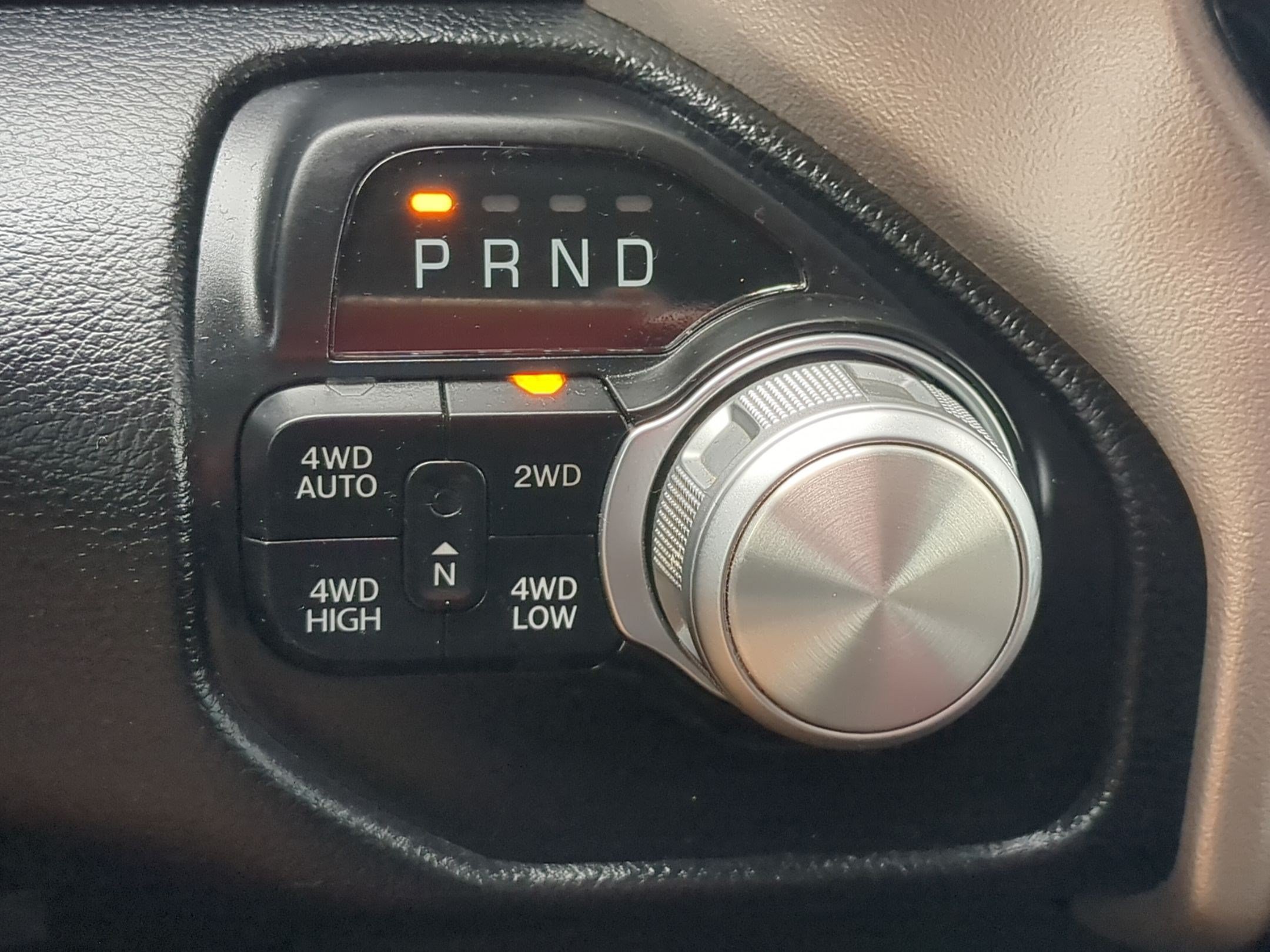 Used 2020 RAM 1500 Laramie AWD/4WD image 25