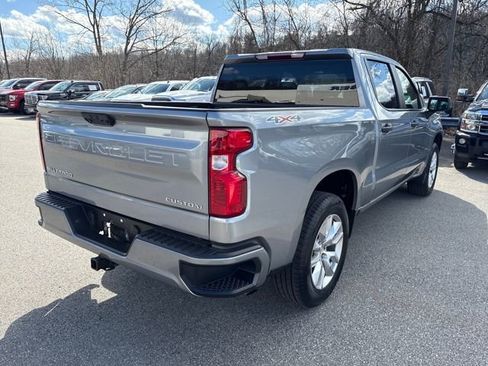 Used 2024 Chevrolet Silverado 1500 Custom image 5