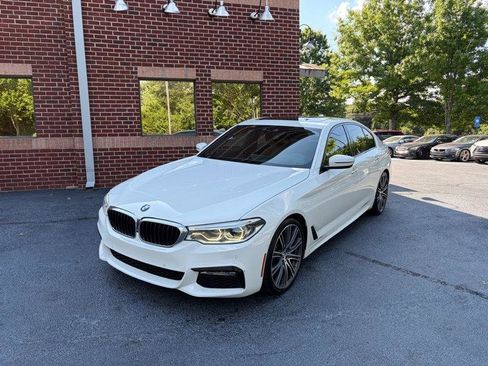 Used 2017 BMW 540i RWD image 2