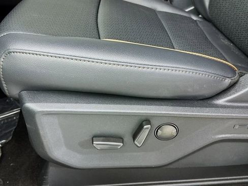 New 2026 Ford F250 Lariat w/ Chrome Package image 23