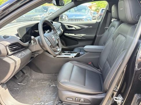 New 2026 Buick Envista Preferred FWD image 9