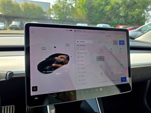 Used 2019 Tesla Model 3 RWD image 43
