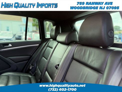 Used 2014 Volkswagen Tiguan R-Line AWD/4WD image 47