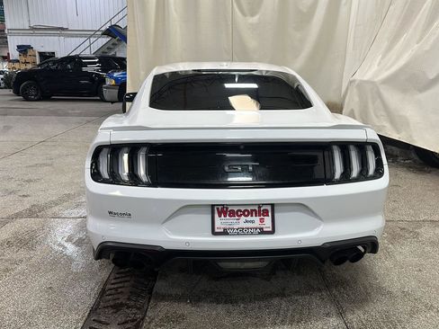 Used 2018 Ford Mustang GT Premium image 4