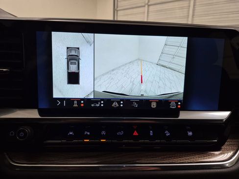 Used 2024 Chevrolet Silverado 1500 LT image 15