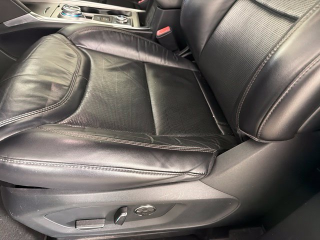 Used 2020 Ford Explorer Platinum w/ Premium Technology Package AWD/4WD image 20