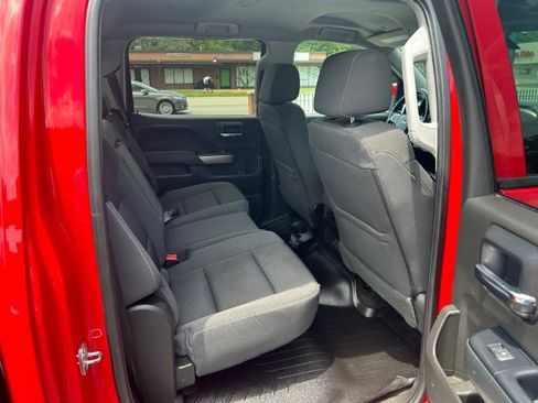 Used 2018 Chevrolet Silverado 1500 LT AWD/4WD image 13