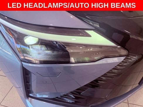 Used 2023 Lexus RZ 450e Premium w/ Technology Package image 10