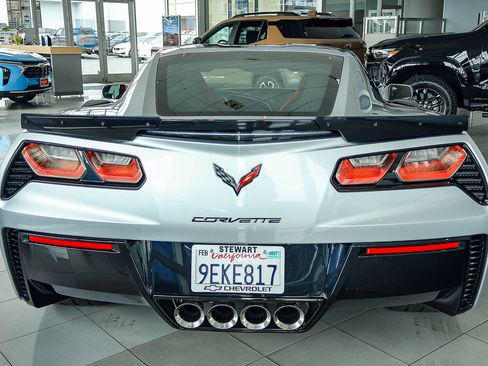 Used 2016 Chevrolet Corvette Z06 w/ Battery Protection Package RWD image 16