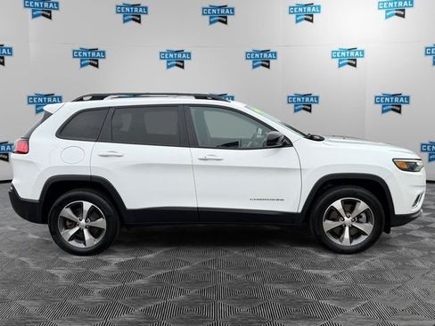 Used 2022 Jeep Cherokee Limited AWD/4WD image 7