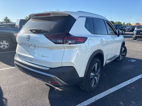 Used 2023 Nissan Rogue SL w/ SL Premium Package AWD/4WD image 13