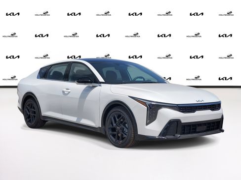 New 2025 Kia K4 GT-Line Turbo FWD image 1