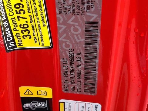 Used 2023 Jeep Wrangler Sport S image 22