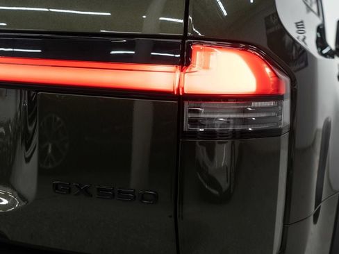 Used 2024 Lexus GX 550 AWD/4WD image 52