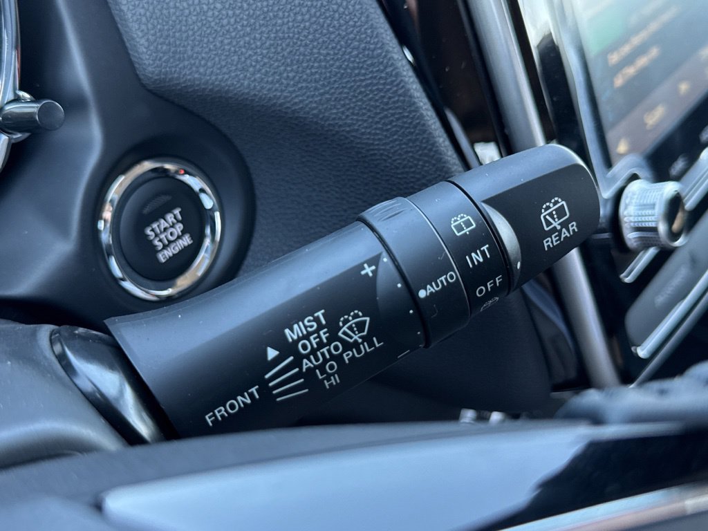 New 2027 Mitsubishi Outlander Sport SE FWD image 15