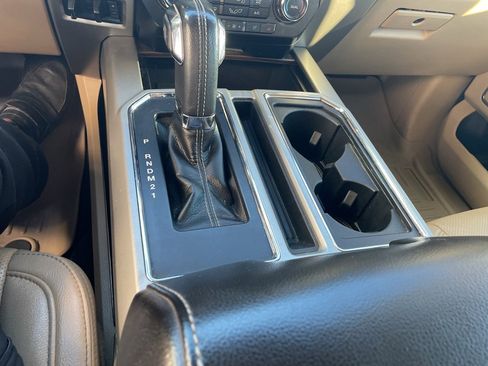 Used 2017 Ford F150 Lariat w/ Equipment Group 501A Mid image 13