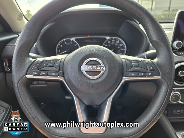 Used 2025 Nissan Sentra SV FWD image 25