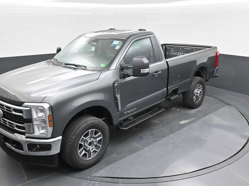 New 2025 Ford F350 XLT image 1