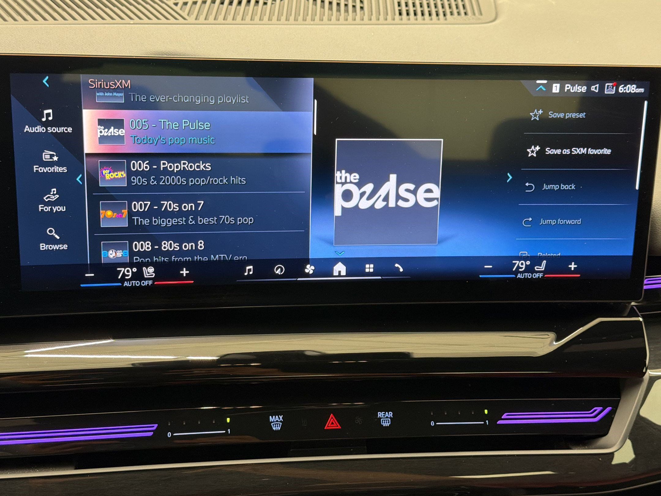Used 2025 BMW 530i RWD image 22