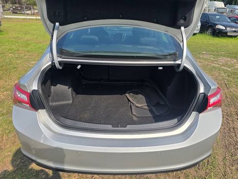 Used 2019 Chevrolet Malibu LT w/ Driver Confidence Package II FWD image 29