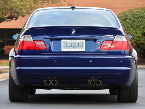 Used 2005 BMW M3 Coupe image 12