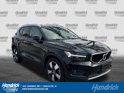 Used 2020 Volvo XC40 T5 Momentum w/ Protection Package Premier