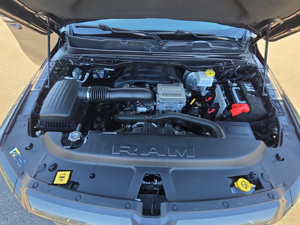 Used 2022 RAM 1500 Big Horn AWD/4WD image 33