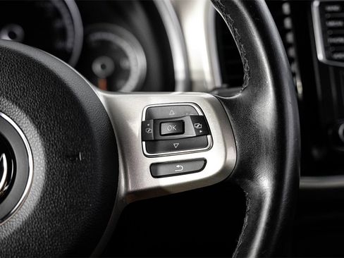 Used 2016 Volkswagen Beetle 1.8T SE image 14