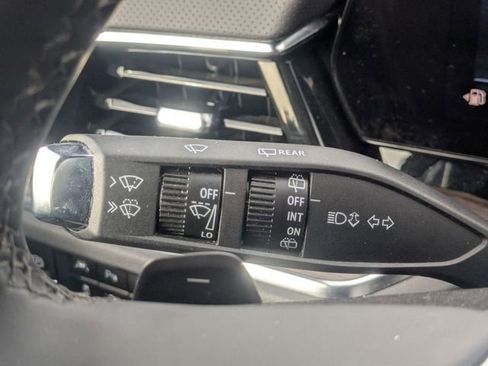 Used 2025 Chevrolet Tahoe Premier image 21