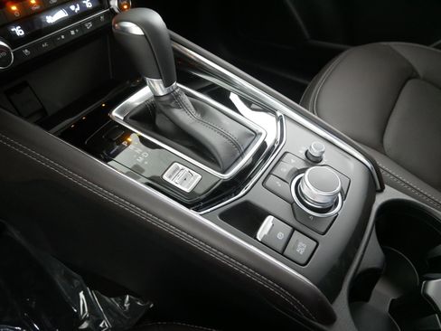 New 2025 MAZDA CX-5 Signature image 6