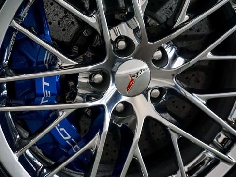 Used 2010 Chevrolet Corvette ZR1 w/ Preferred Equipment Group RWD image 58