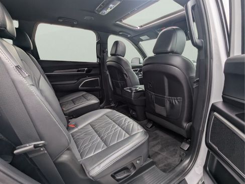 Certified 2024 Kia Telluride EX X-Line AWD/4WD image 36