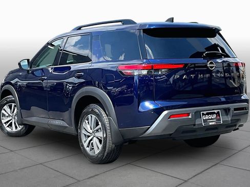 New 2026 Nissan Pathfinder SL FWD image 12