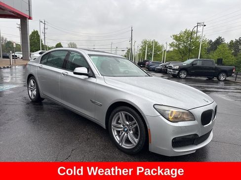 Used 2011 BMW 750Li xDrive AWD/4WD image 9