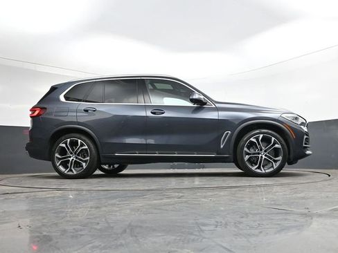 Used 2022 BMW X5 sDrive40i w/ Premium Package image 32