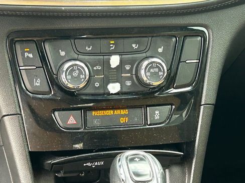 Used 2017 Buick Encore Premium w/ Experience Buick Package image 20