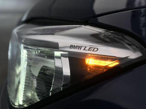 Used 2022 BMW ALPINA B7 xDrive AWD/4WD image 10