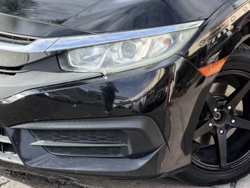 Used 2018 Honda Civic LX image 12