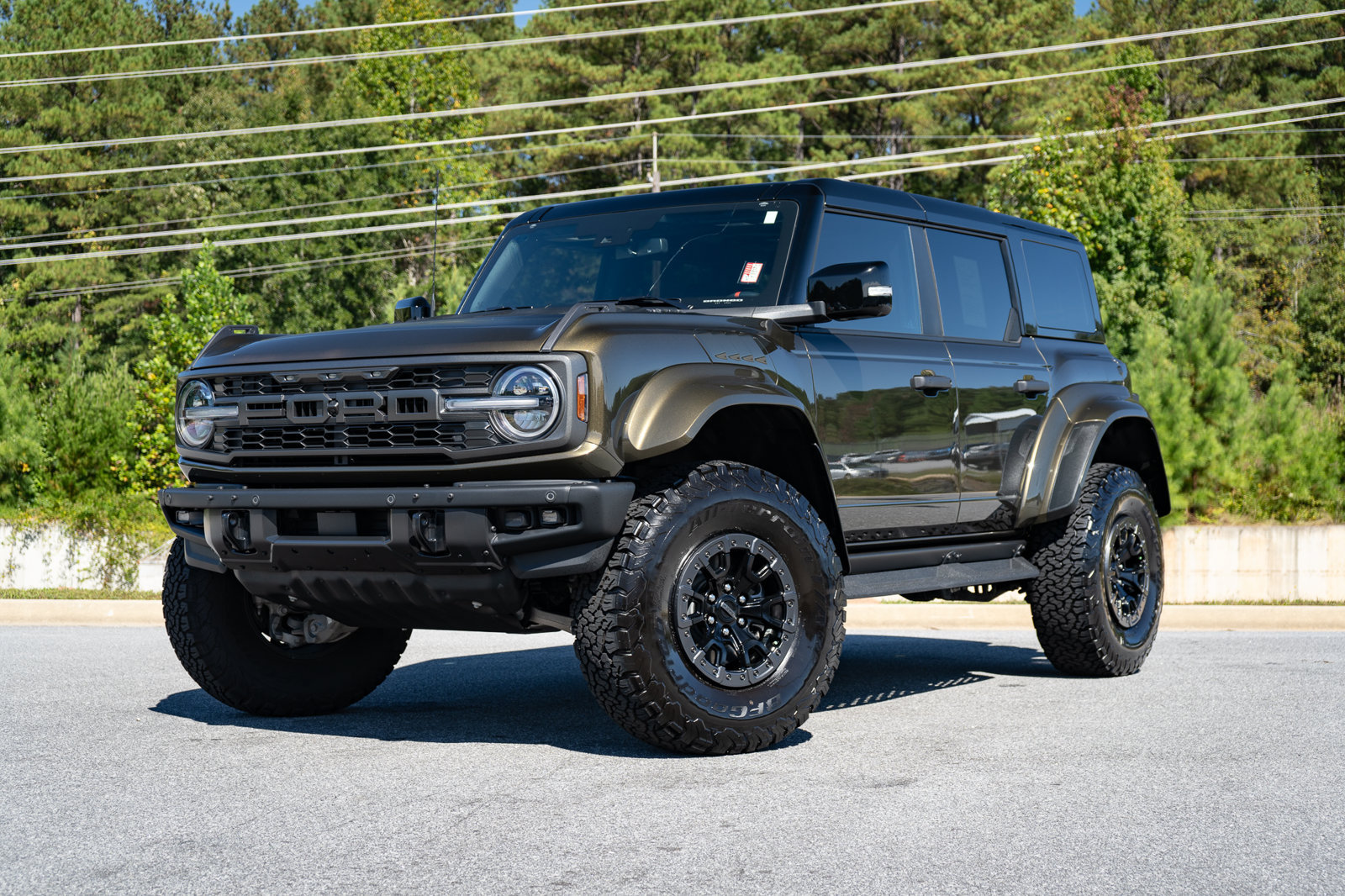 Used 2025 Ford Bronco Raptor AWD/4WD image 2