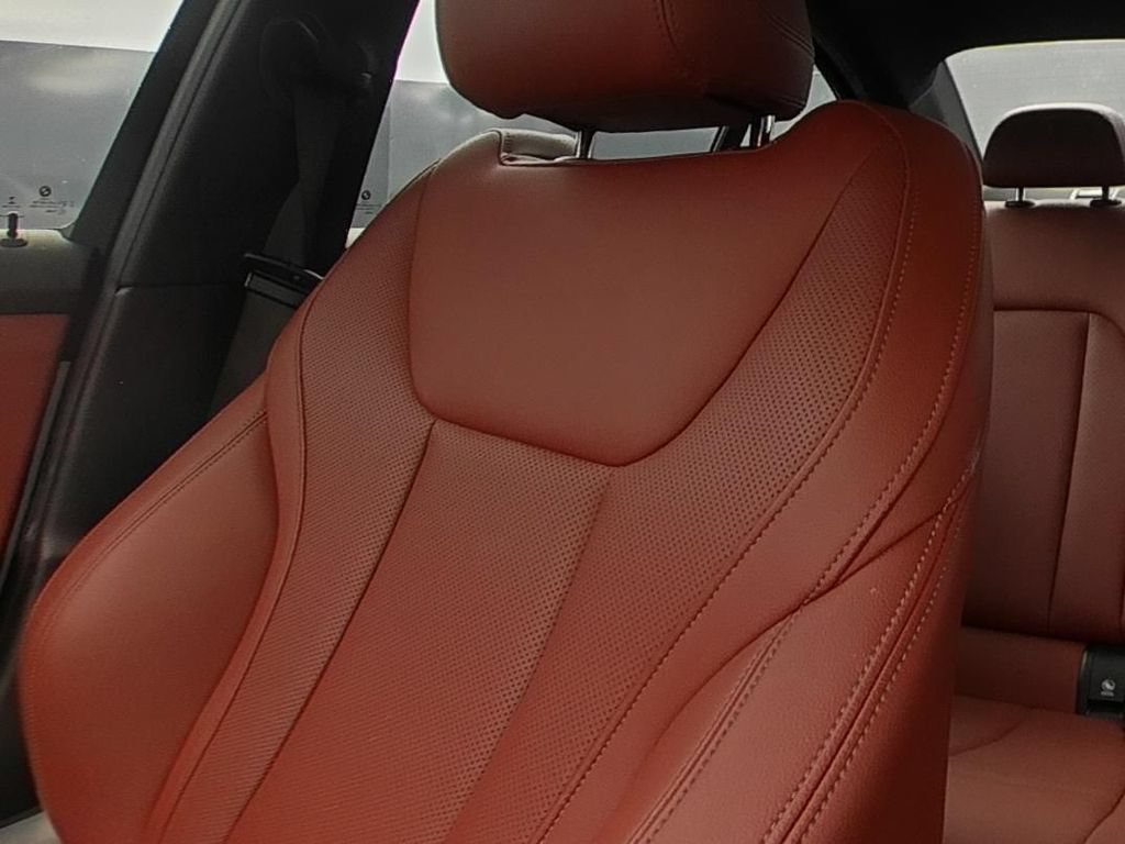 Used 2022 BMW M340i w/ Driving Assistance Package RWD image 9