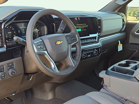New 2026 Chevrolet Silverado 1500 LT w/ All Star Edition Plus image 11