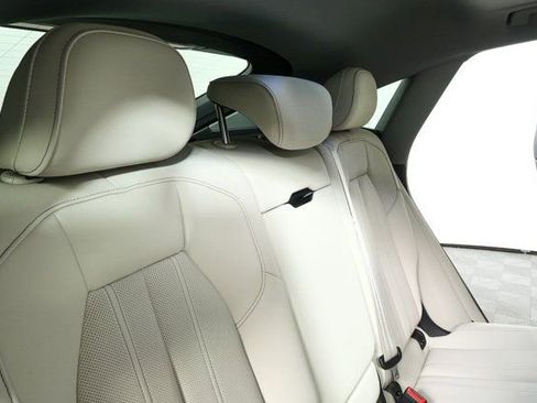 New 2025 Audi Q5 Prestige image 23