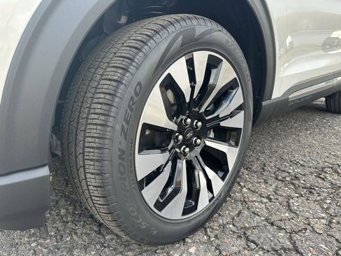 New 2026 Ford Explorer Platinum w/ LUX Leather Package image 14